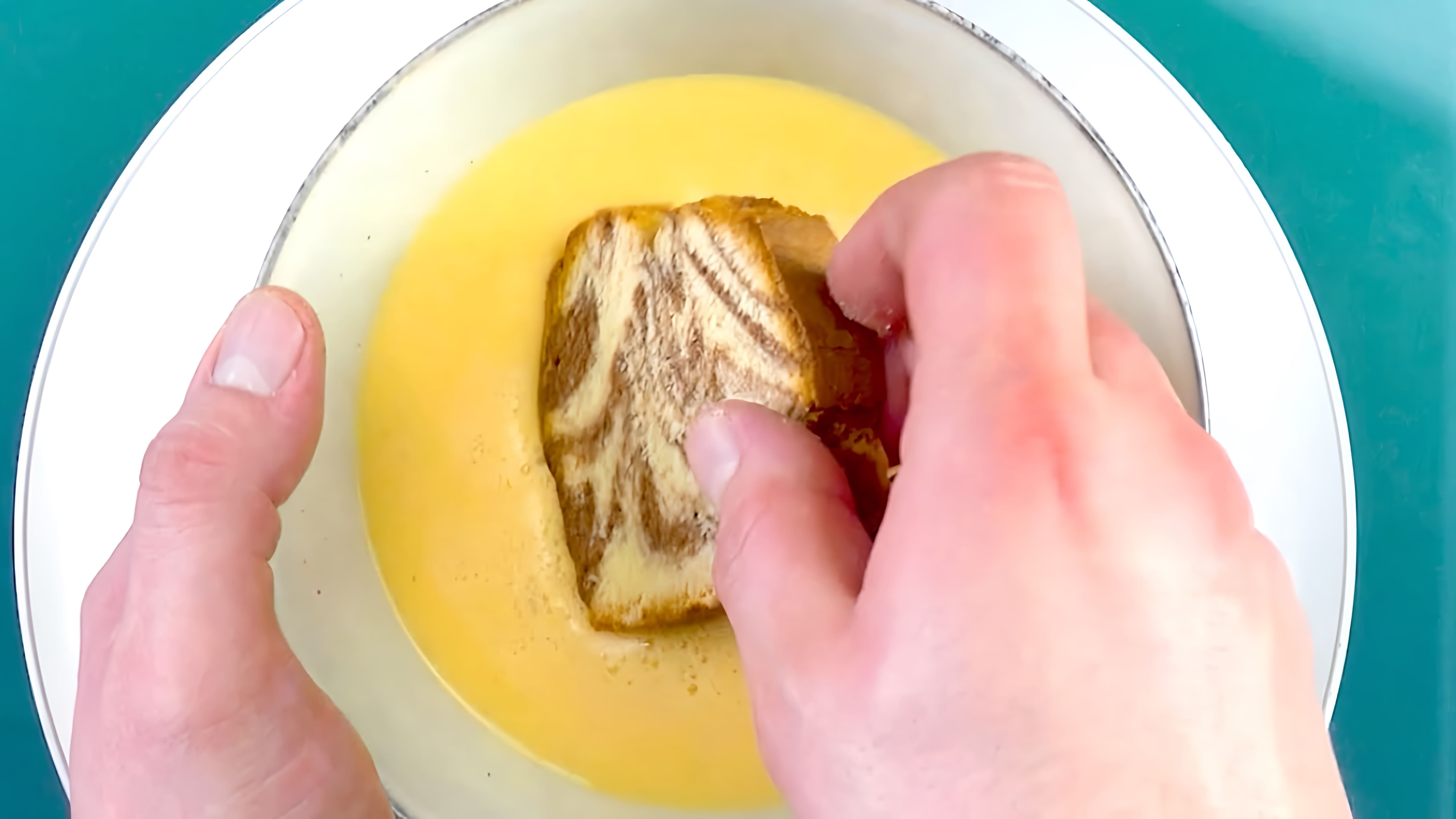 Видео: Как использовать засохший бисквит: 4 простых и вкусных способа