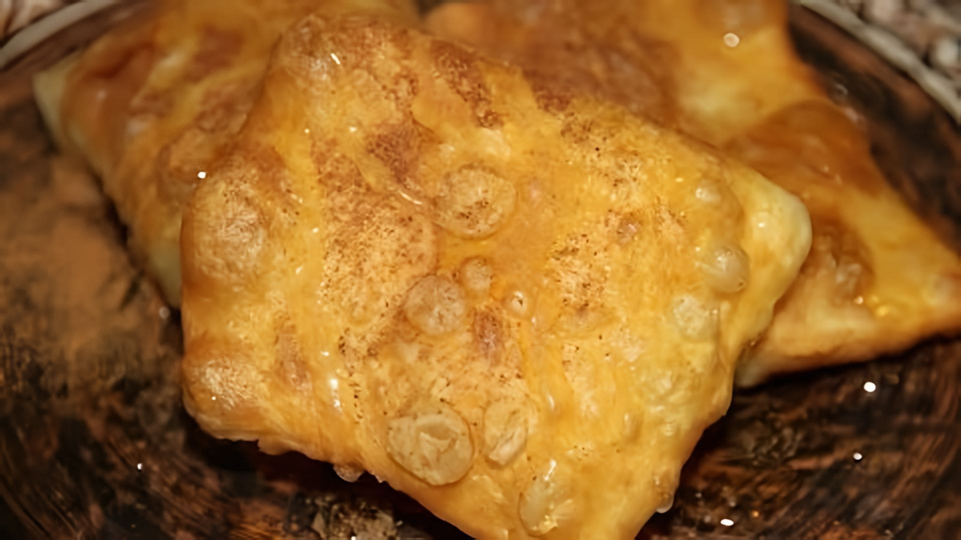 Видео: SOPAIPILLAS-мексиканская вкуснятина. Суперпузырчатое, хрустящее, воздушное тесто! Ну очень вкуснооо!