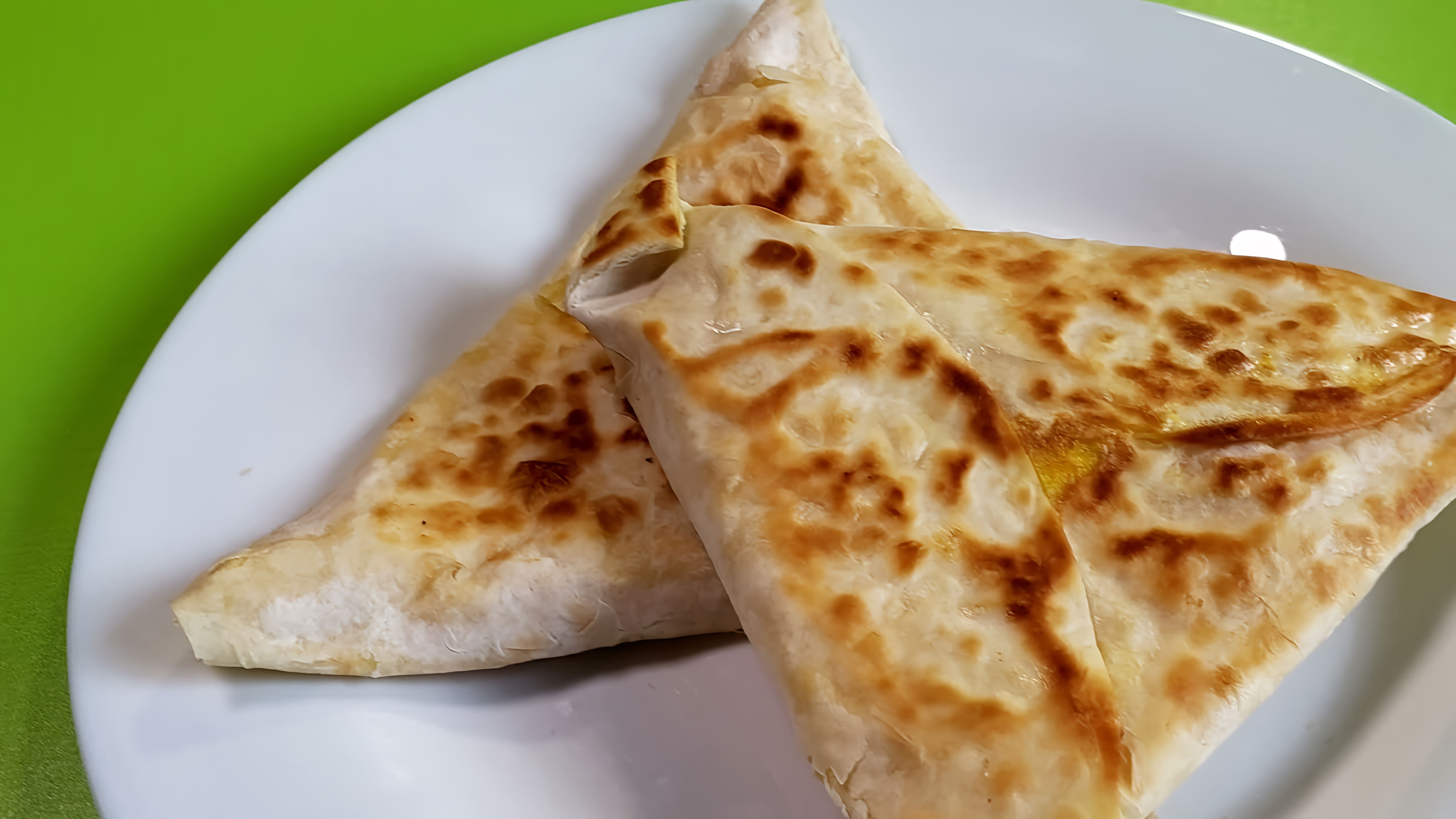 Видео: Ленивая хачапури: быстрый и простой рецепт, который позволит вам приготовить вкусный завтрак всего за 5 минут!