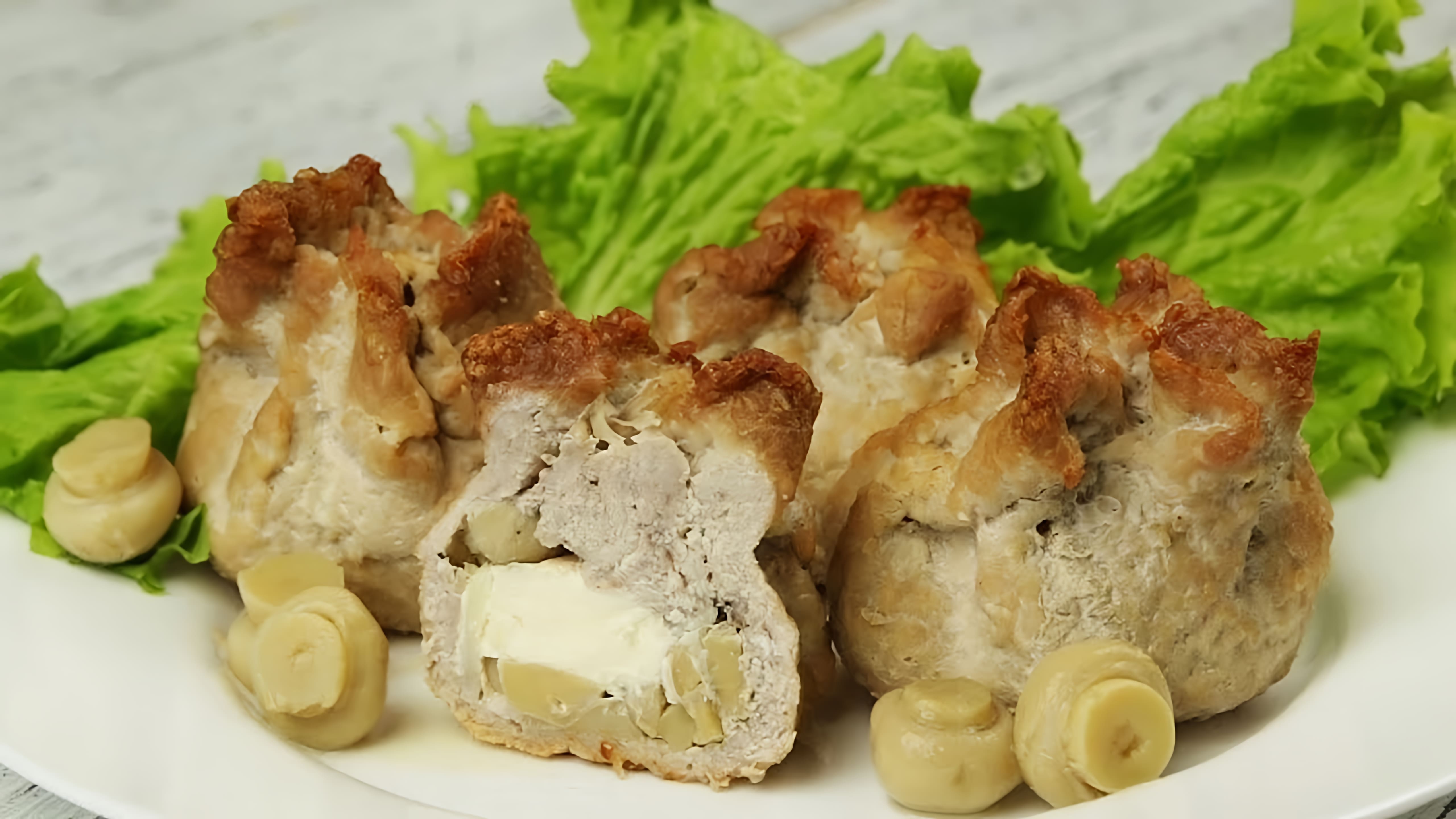 Видео: Вкусное мясо с грибами: рецепт, который стоит попробовать!