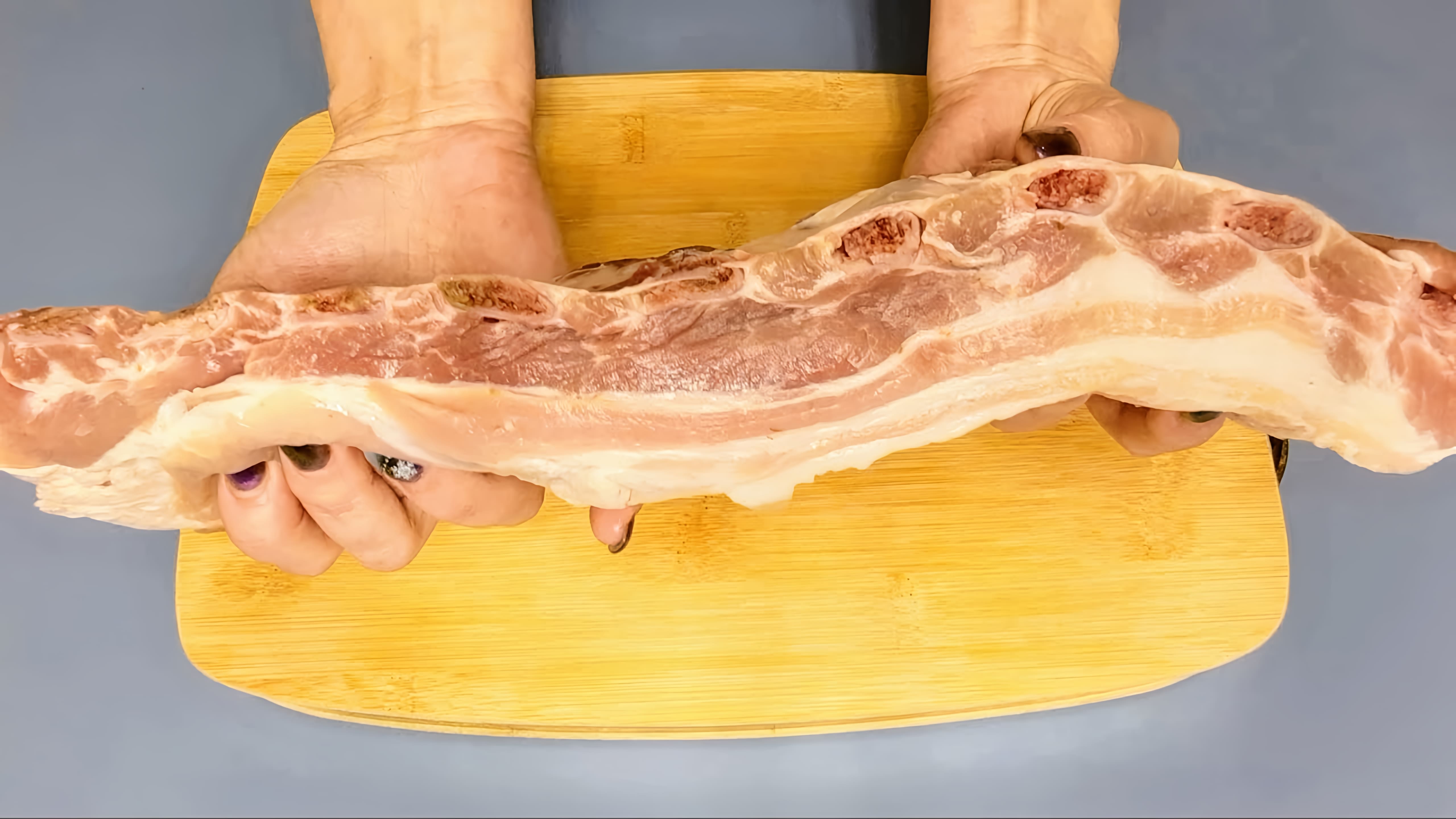 Видео: Просто ЗАЛЕЙТЕ Ребра Маринадом! Рецепт свиных ребрышек в духовке для вкусного ужина