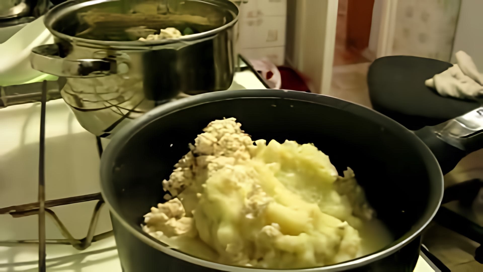 Видео: Рецепт крем-супа с брокколи.