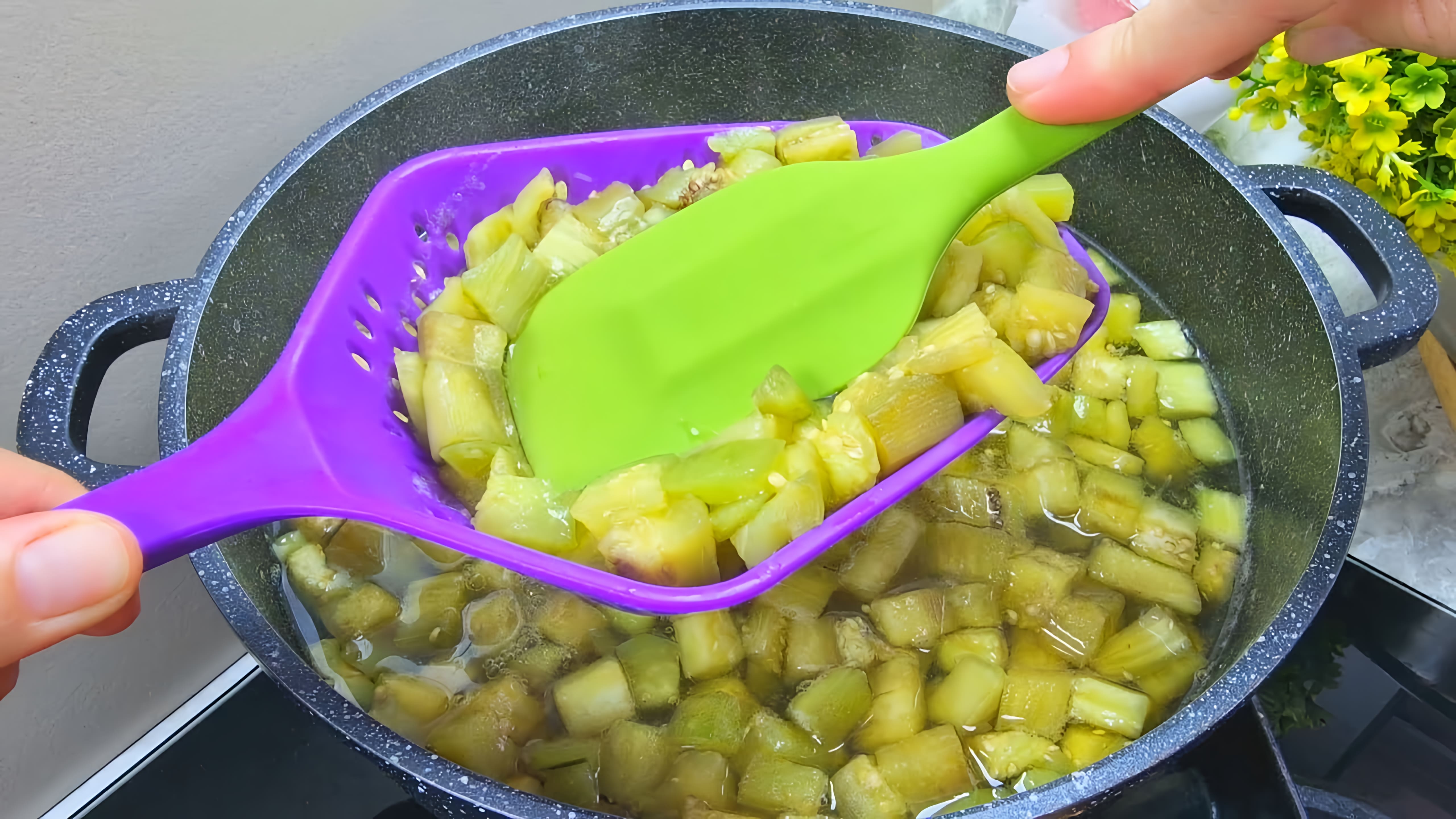 Видео: Уже устала повторять! Не готовьте баклажаны, пока не увидите этот рецепт. Точно вкуснее мяса на ужин